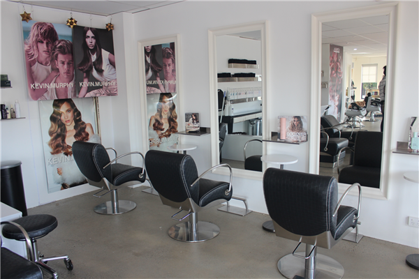 Book Online Now At Edward Mcmillan Hairdressing For Ladies Cut Blowdry